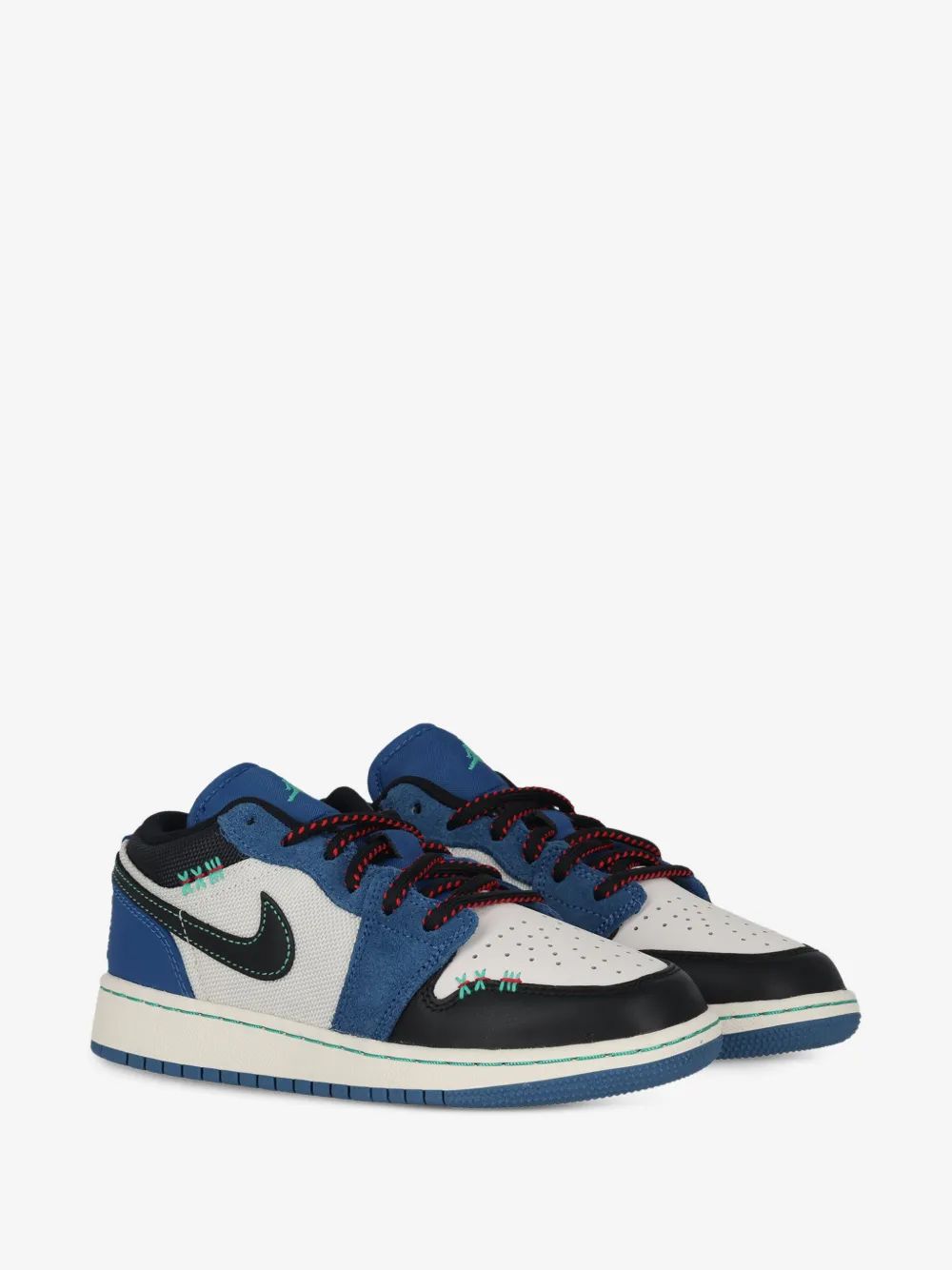 Nike Kids 에어 조던 1 로우 스니커즈
