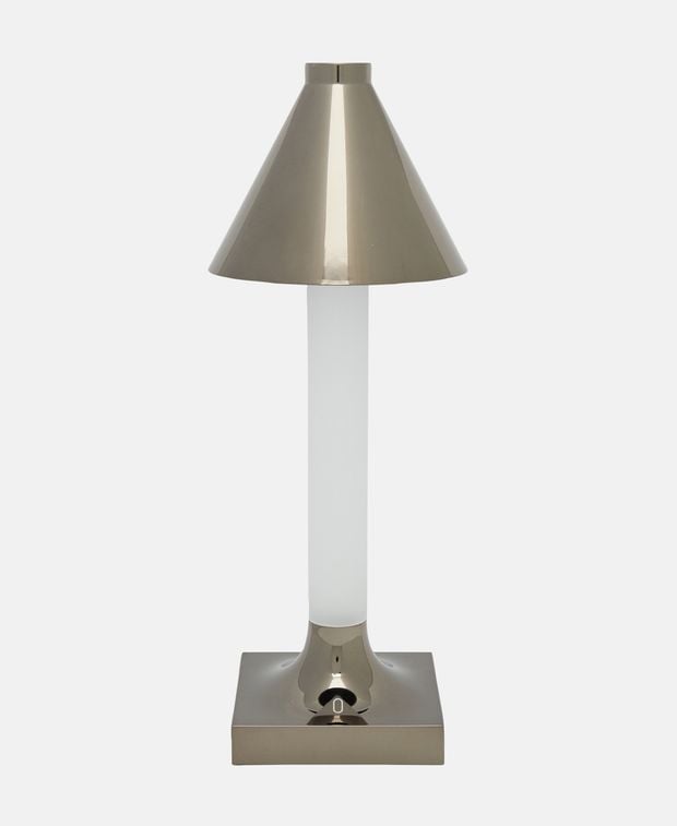KARTELL 테이블 램프