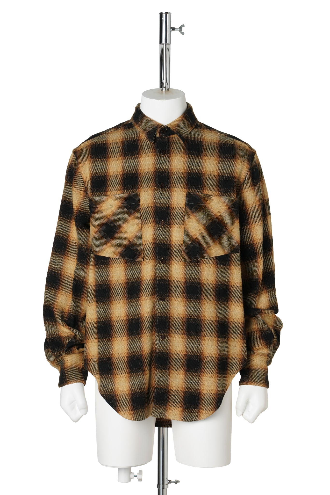 ECKHAUS LATTA 엘 버튼다운
