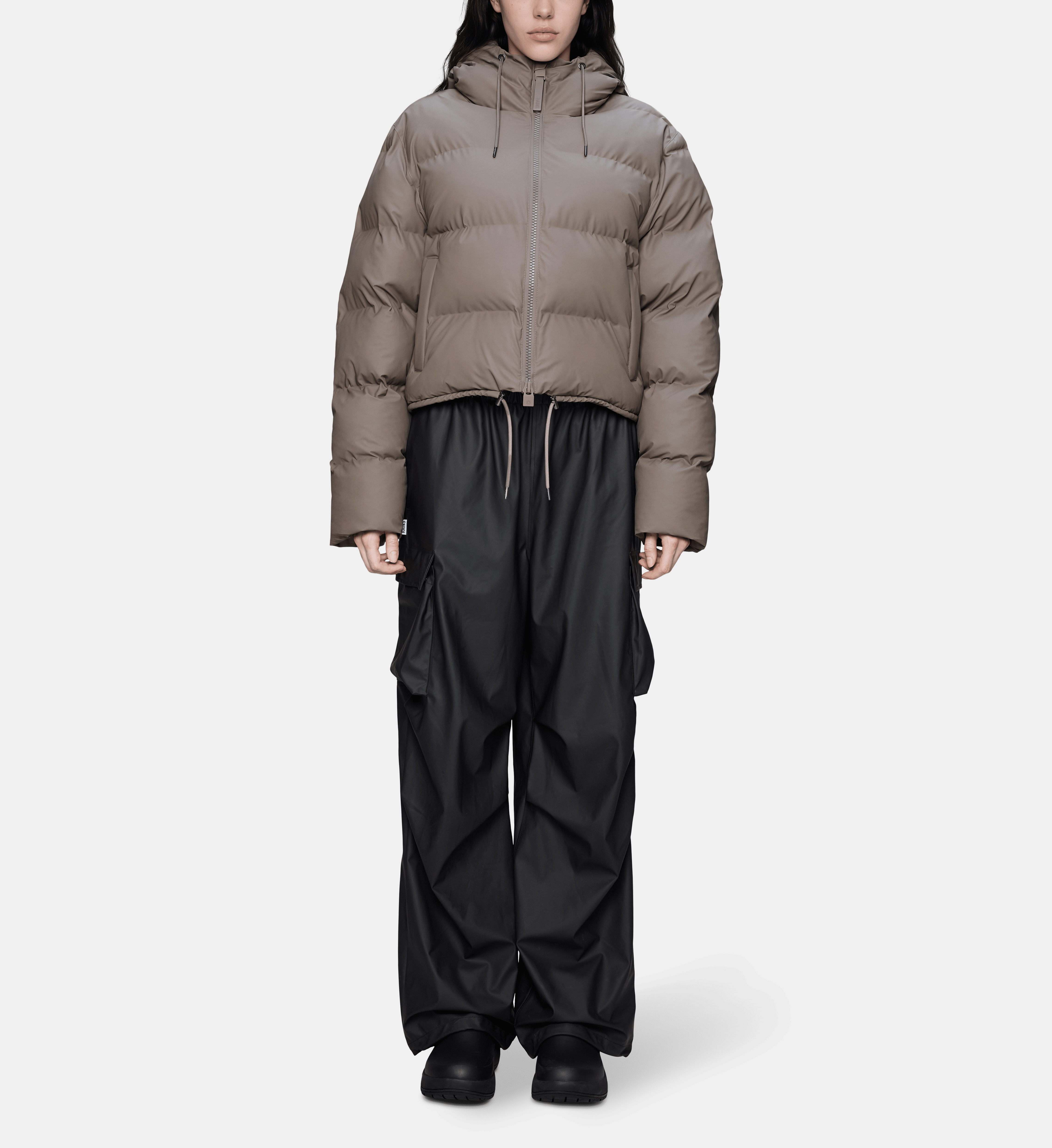 RAINS 알타 숏 다운 자켓