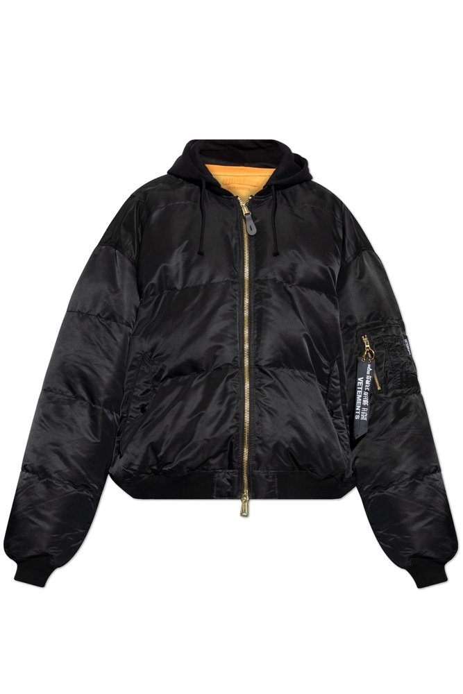VETEMENTS 리버시블 패딩 집업 자켓