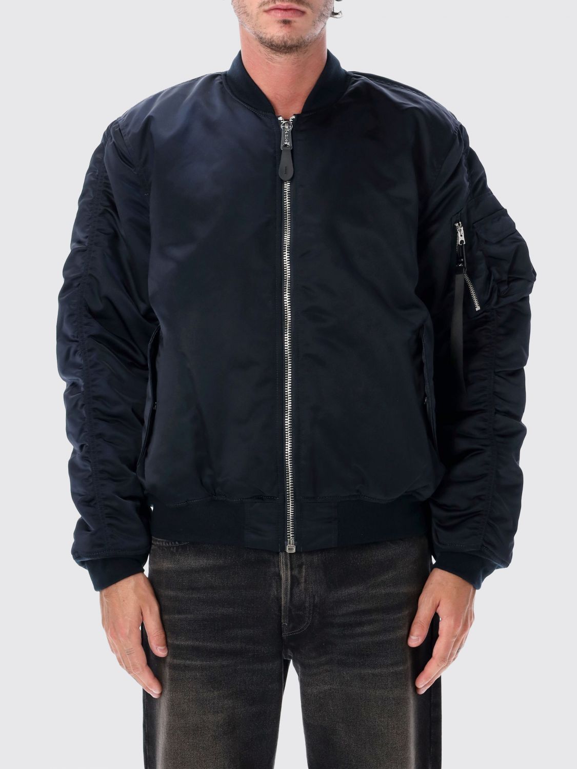 Alpha Industries 릴렉스 핏 나일론 봄버 자켓