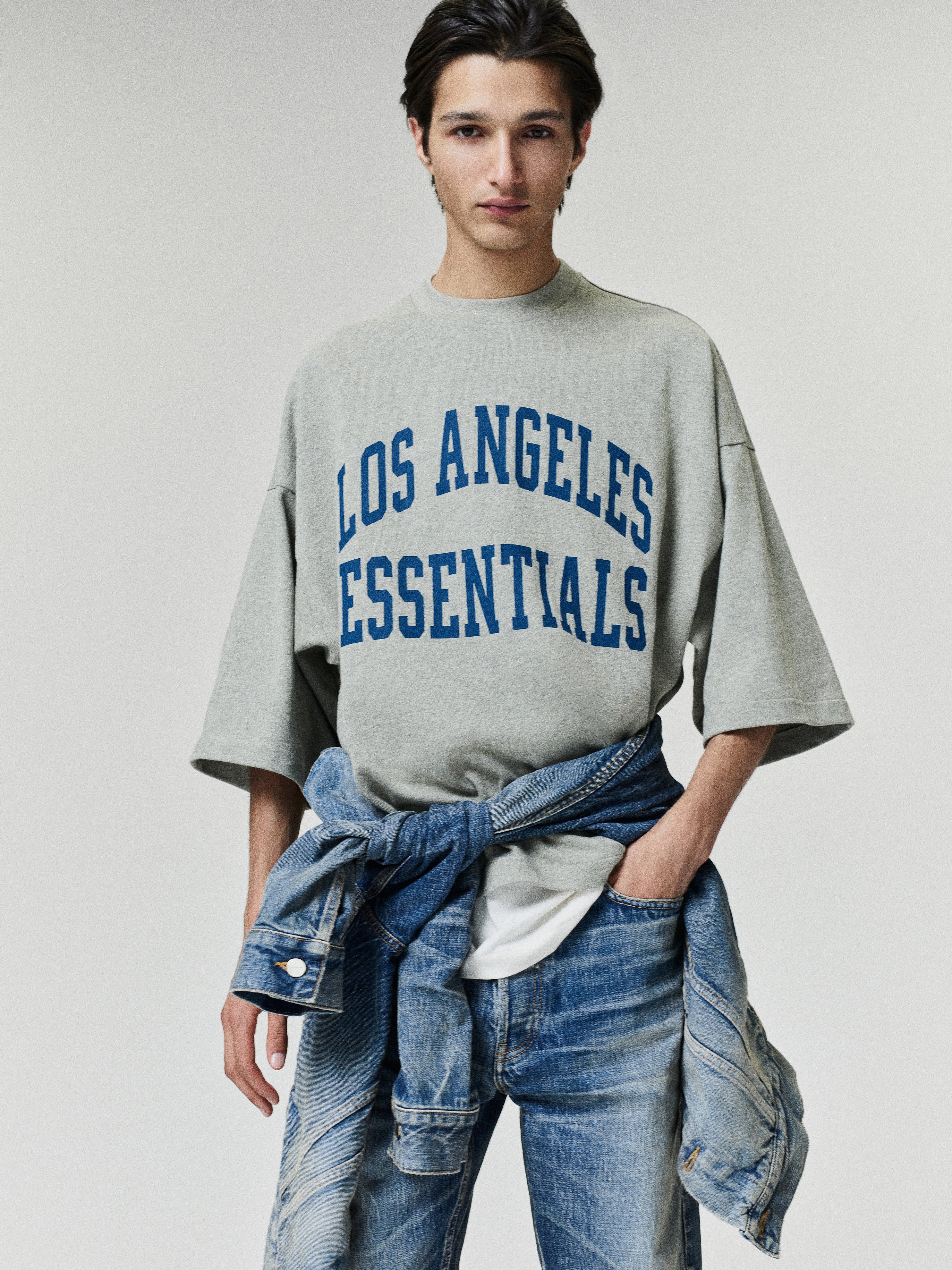 ESSENTIALS 램스 머치 티