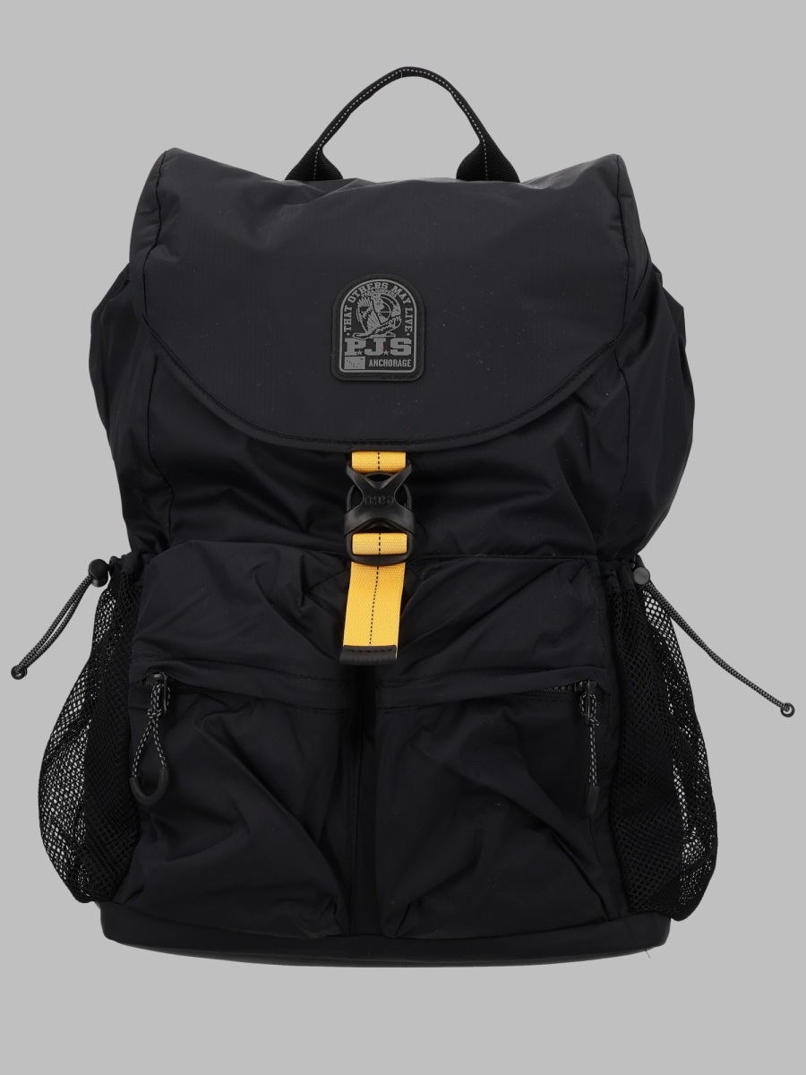 PARAJUMPERS
