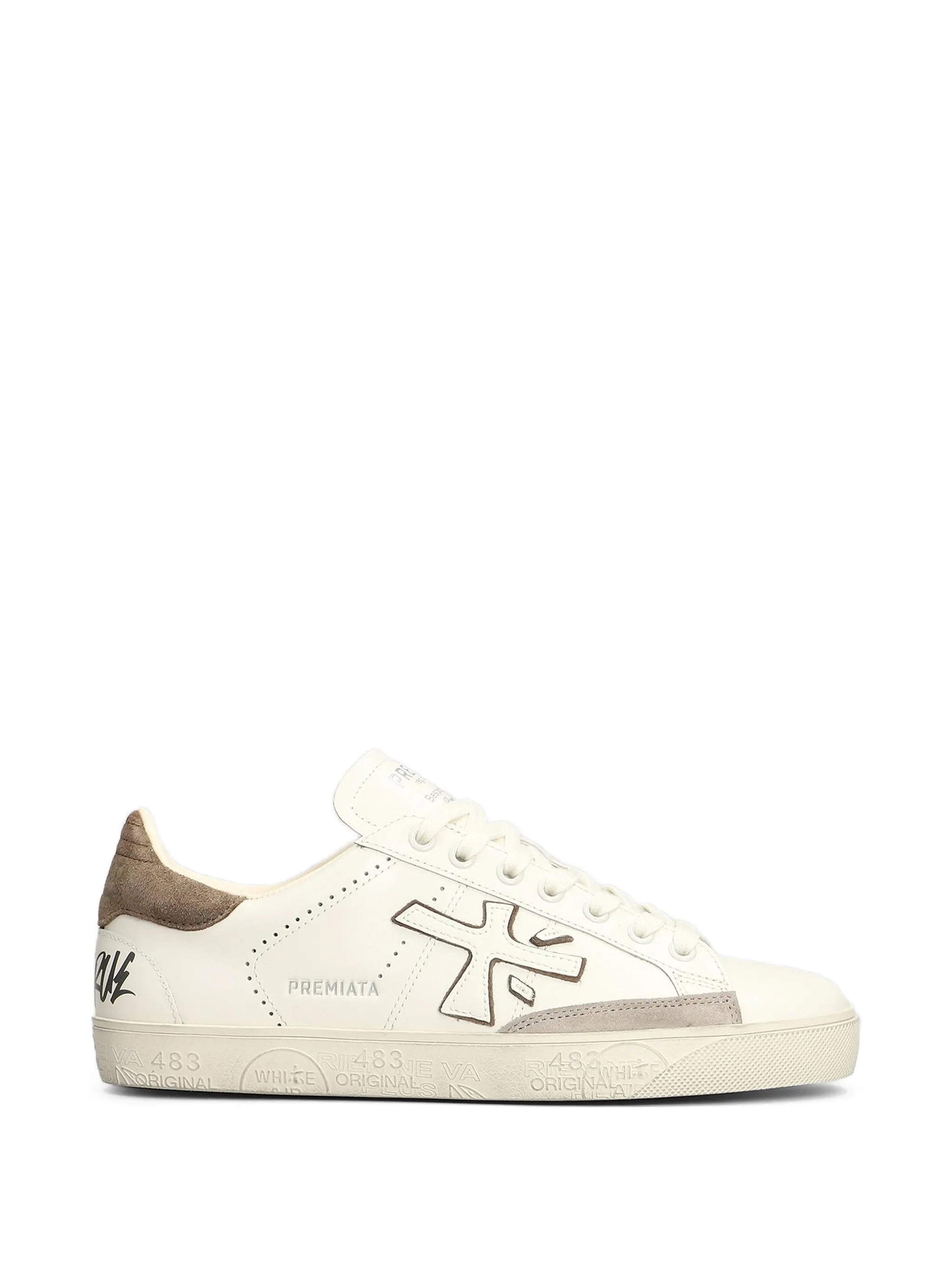Premiata 스티븐 로고 패치 스니커즈