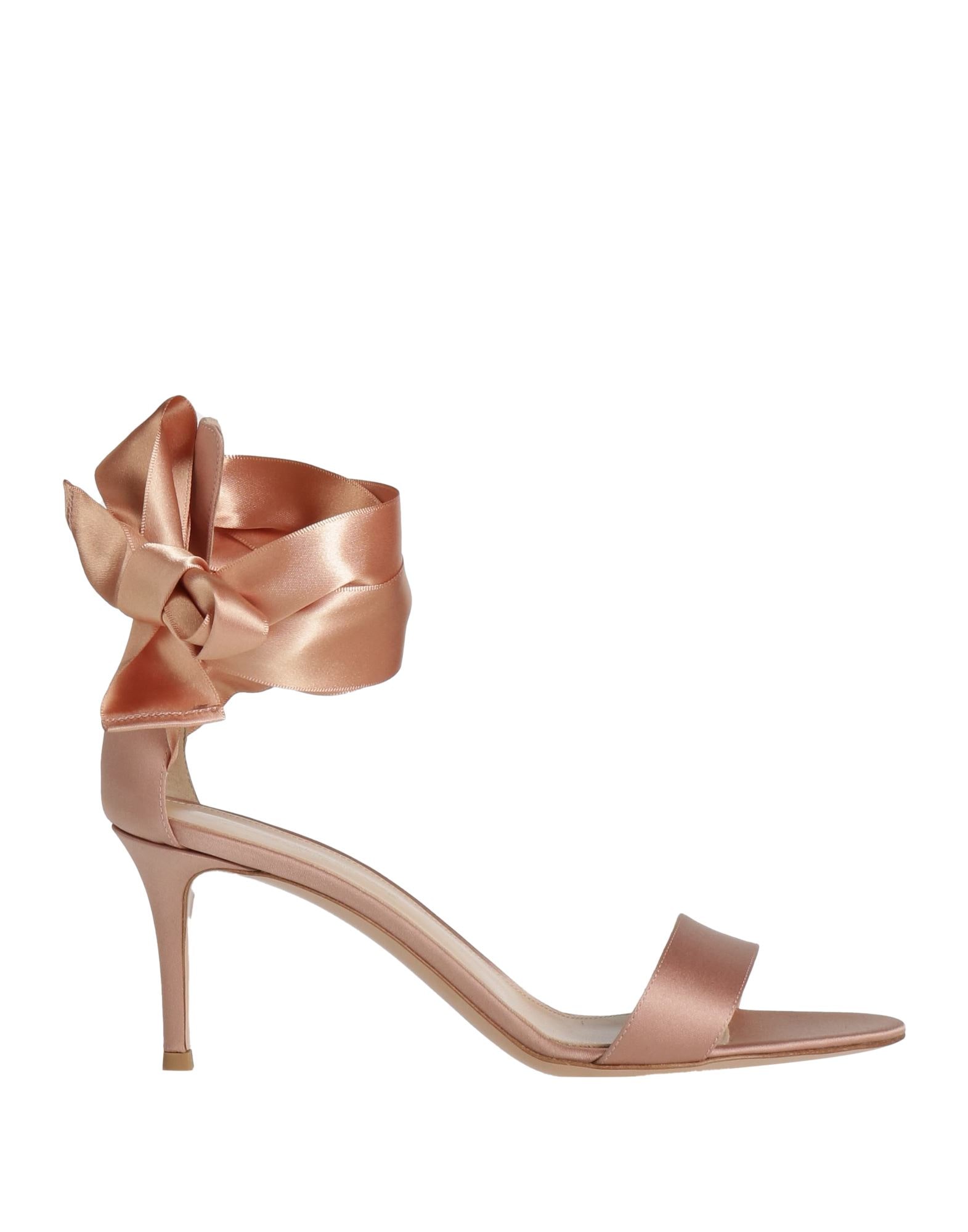 GIANVITO ROSSI 샌들