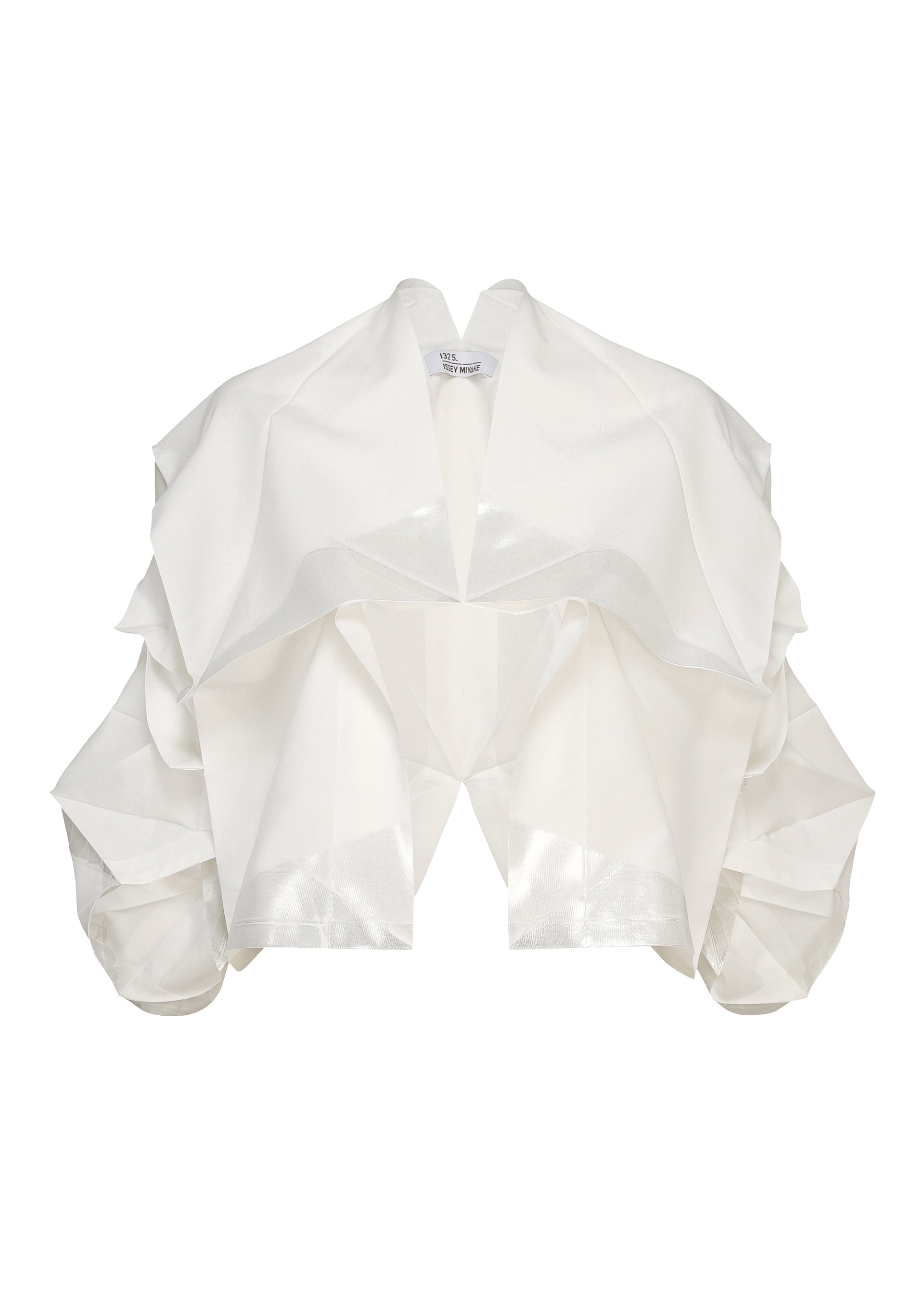 132 5. ISSEY MIYAKE No.1-2
