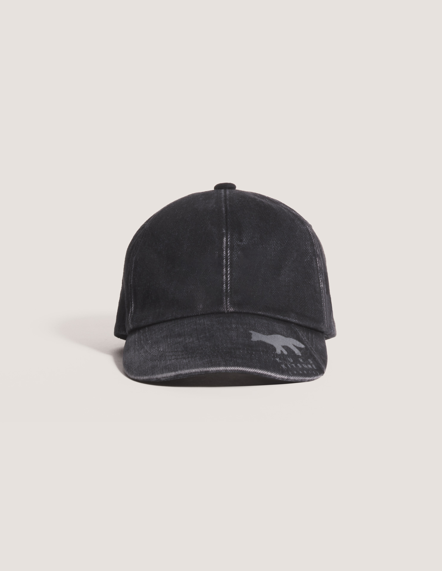 MAISON KITSUNÉ 메종 키츠네 X 쿠로 블랙 데님 캡