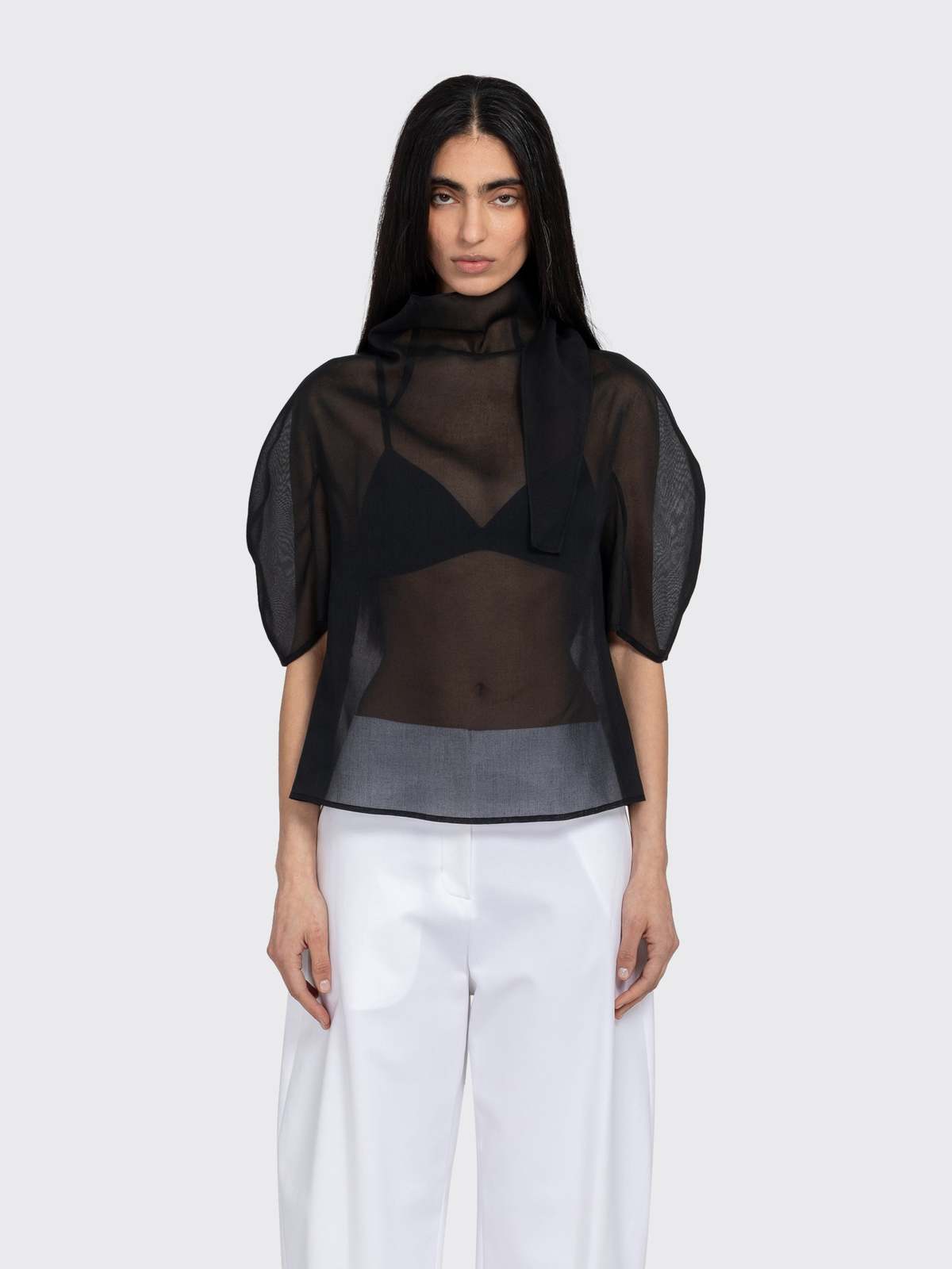 Knotted Collar Top | 아모멘토 | FETCHING