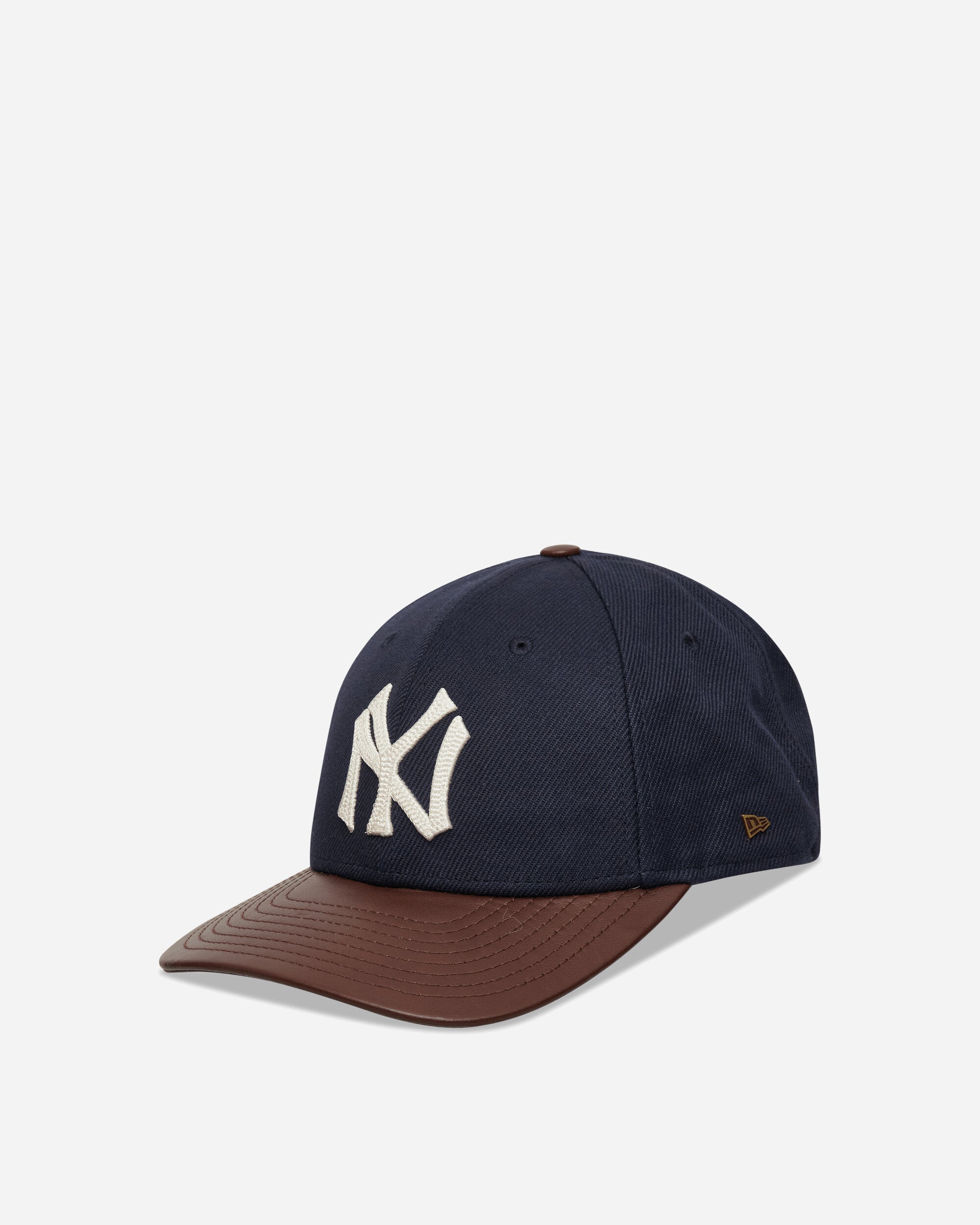 NEW ERA  양키스 MLB 가죽 챙 모자 9FORTY M-Crown 조절 가능 다크 브라운