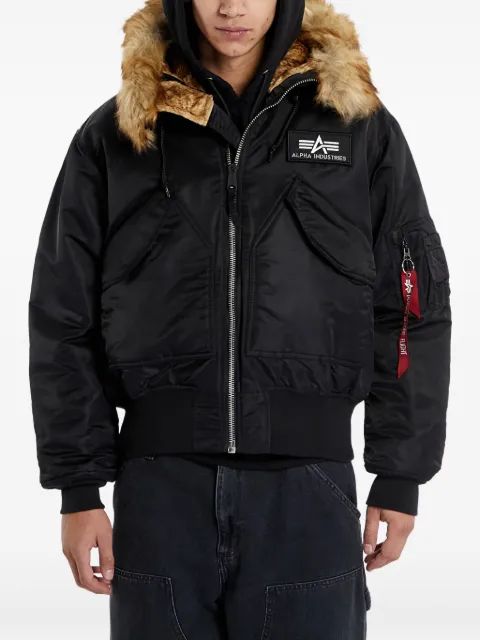 Alpha Industries 퍼 후드 봄버 자켓