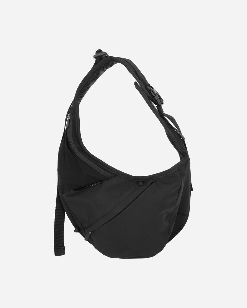 限定値下げ⭐︎HYEIN SEO スポーツバッグ ブラック 스포츠 팩 SS24BG3K 001 | 혜인 서 | 페칭 FETCHING