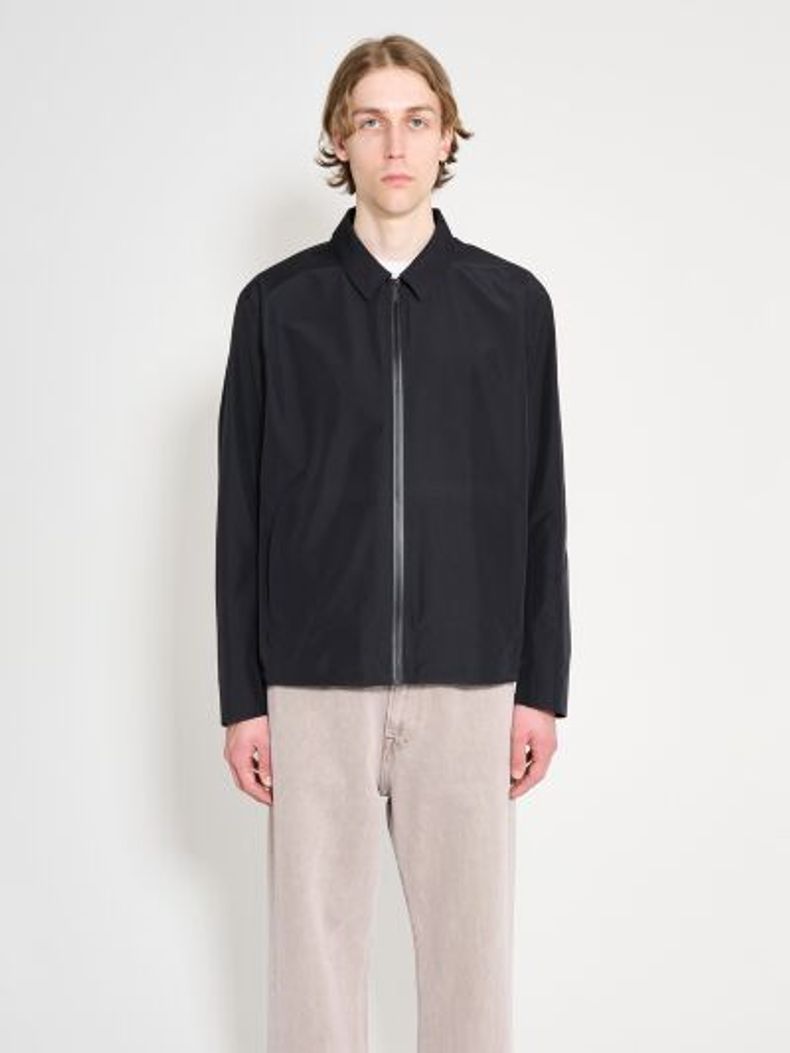 【美品】VEILANCE Centroid Jacket Mサイズ 美品】VEILANCE Centroid Jacket Mサイズ Centroid Jacket M