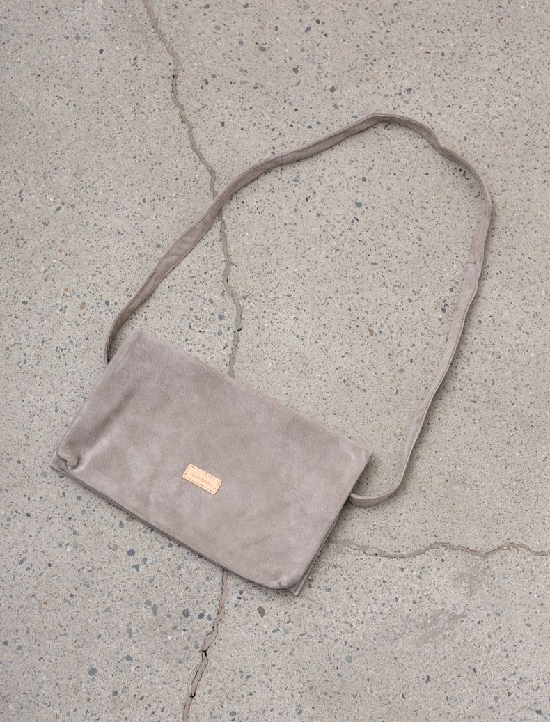 Small Pig Leather Flap Shoulder Bag | Hender Scheme | FETCHING