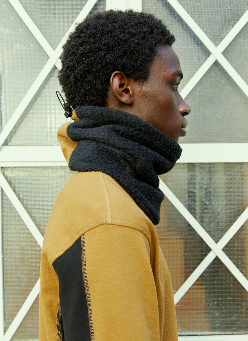 Alpha® Neck Gaiter AW23GRAD3APBL | GR10K | 페칭 FETCHING