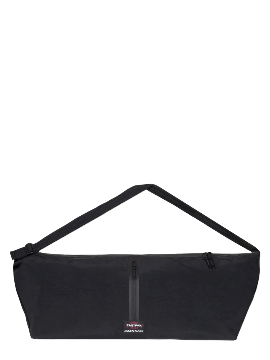 Eastpak 쉘 대형 가방