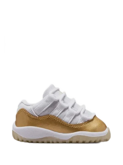 Nike Kids 에어 조던 11 레트로 로우 스니커즈